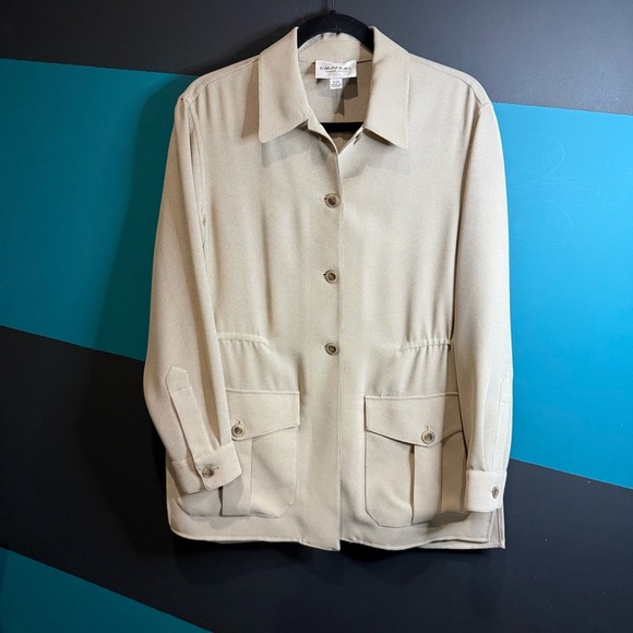 Emanuel Ungaro Tan Blazer with Relaxed Fit - Picture 2 of 12